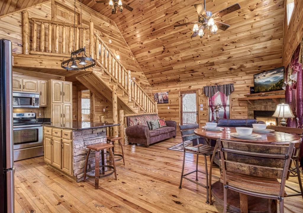Wilderness Lodge, Hot Tub, Game Room, Pool Access, 1089 Free Tickets Each Paid Day, Dollywood And M セバービル エクステリア 写真