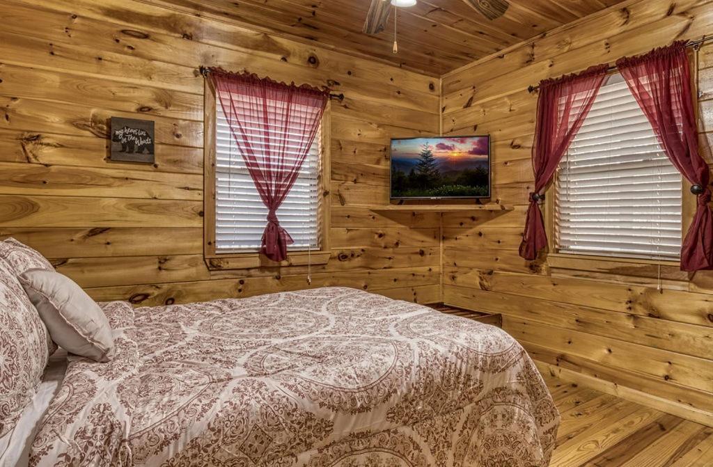 Wilderness Lodge, Hot Tub, Game Room, Pool Access, 1089 Free Tickets Each Paid Day, Dollywood And M セバービル エクステリア 写真