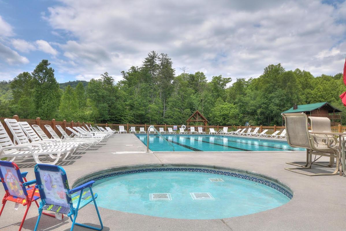 Wilderness Lodge, Hot Tub, Game Room, Pool Access, 1089 Free Tickets Each Paid Day, Dollywood And M セバービル エクステリア 写真