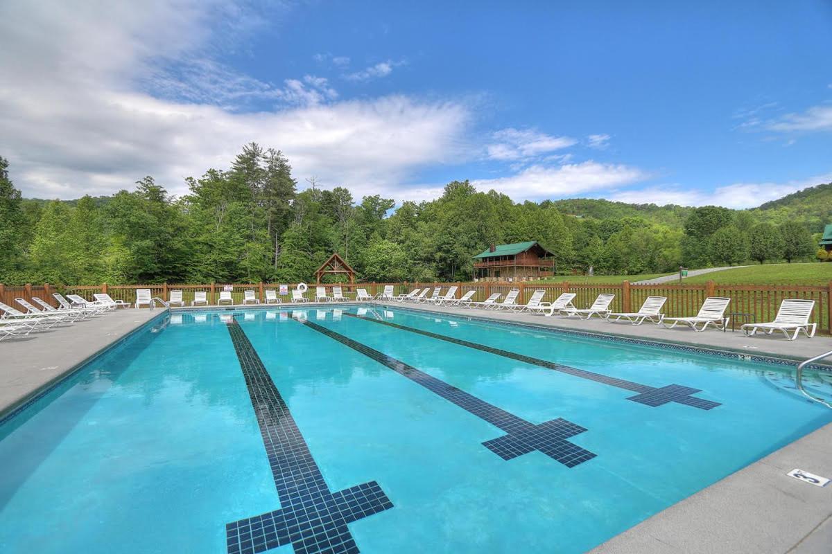 Wilderness Lodge, Hot Tub, Game Room, Pool Access, 1089 Free Tickets Each Paid Day, Dollywood And M セバービル エクステリア 写真