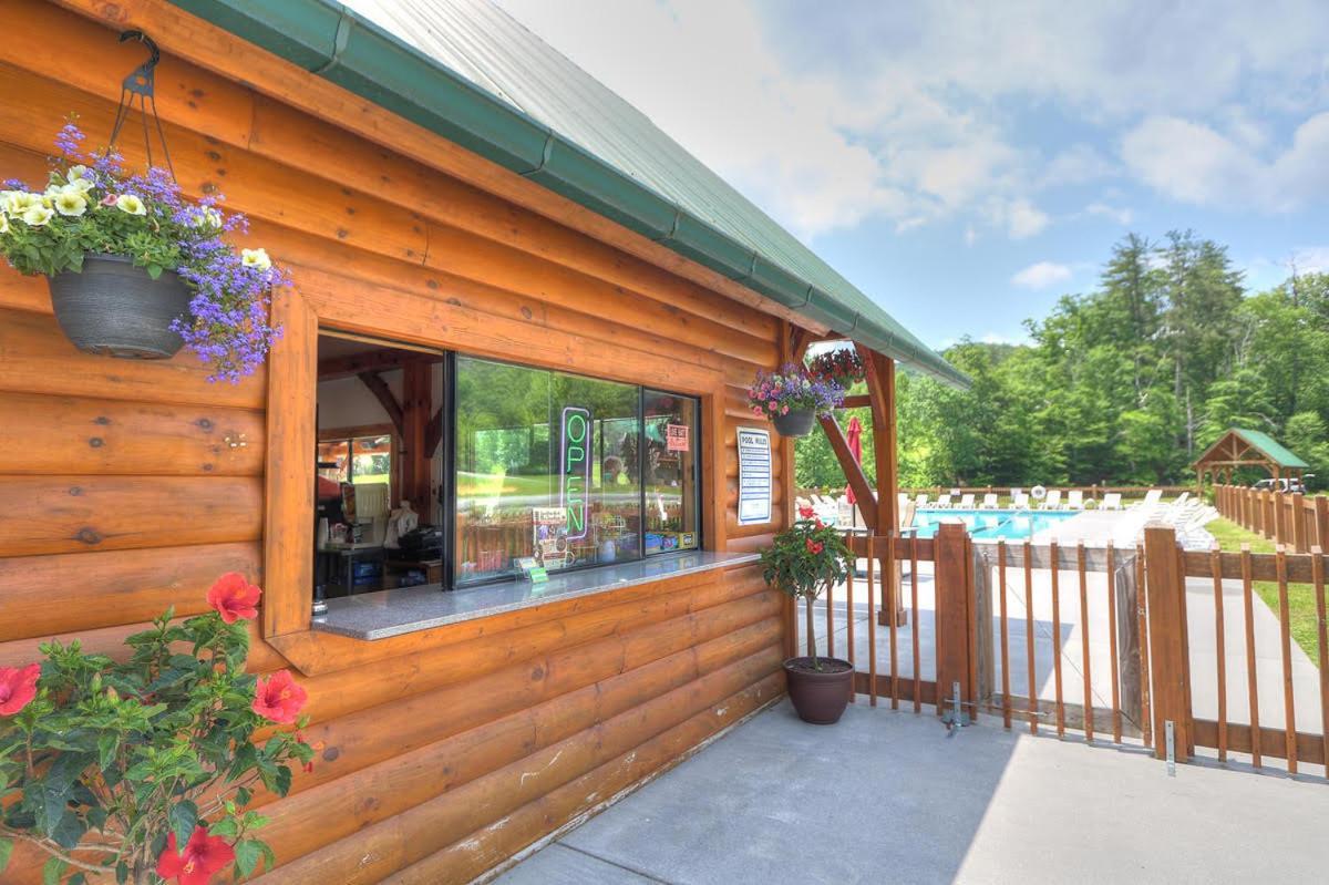Wilderness Lodge, Hot Tub, Game Room, Pool Access, 1089 Free Tickets Each Paid Day, Dollywood And M セバービル エクステリア 写真